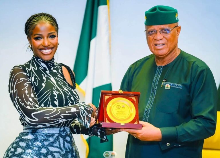 Governor Eno with Hilda Baci at Government House, Uyo