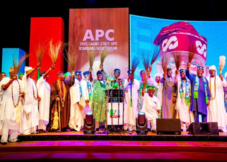 2027: Lagos APC unveils campaign council with Sanwo-Olu, Fashola, Ambode