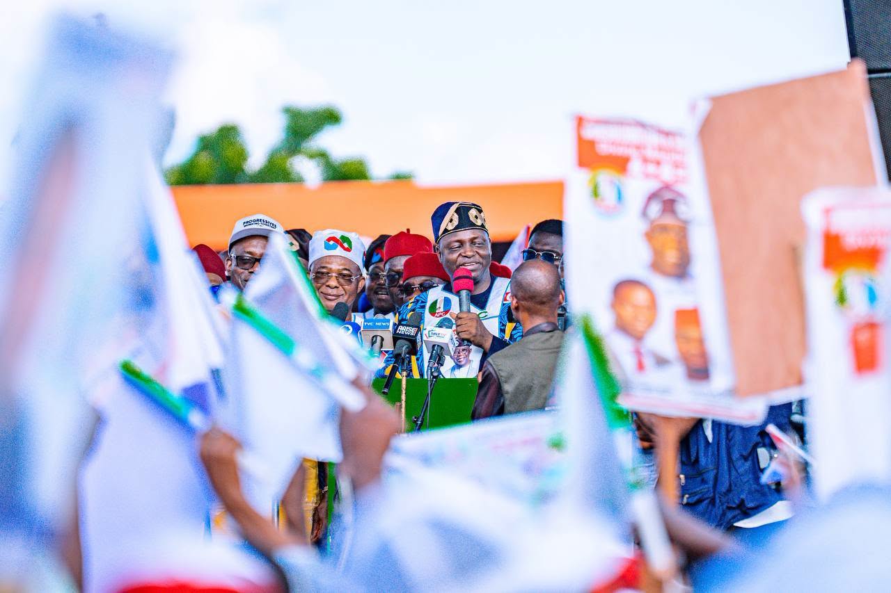 724170441_1559402592570456_7532122069221131173_n