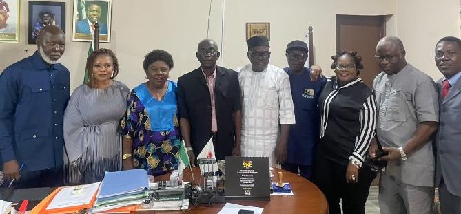 Alumni-visit-to-nij