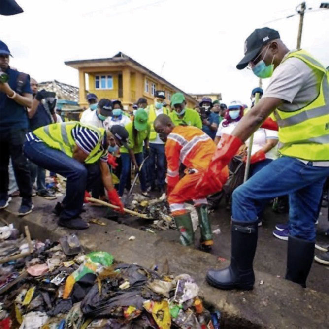 Gov Sanwo-Olu joins in cleaning Lagos