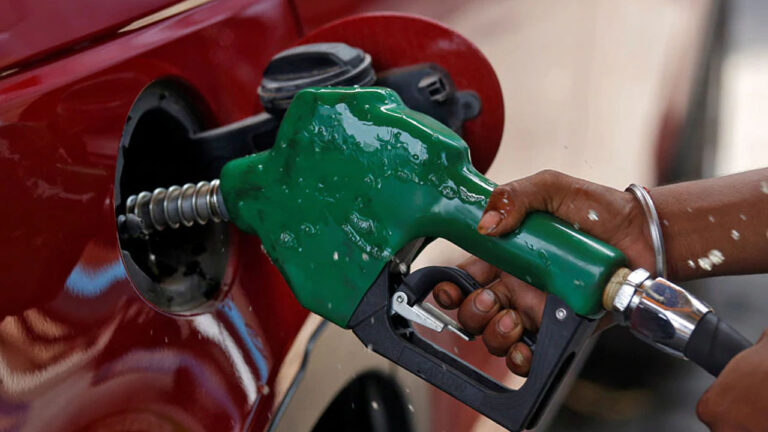 Petrol pump