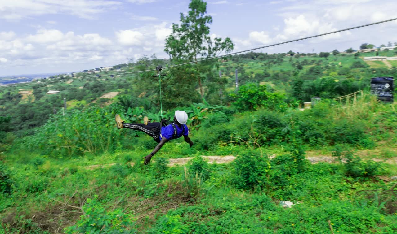 Guild of Editors tours Mbah's projects, says 'there's solid infrastructure on the ground'