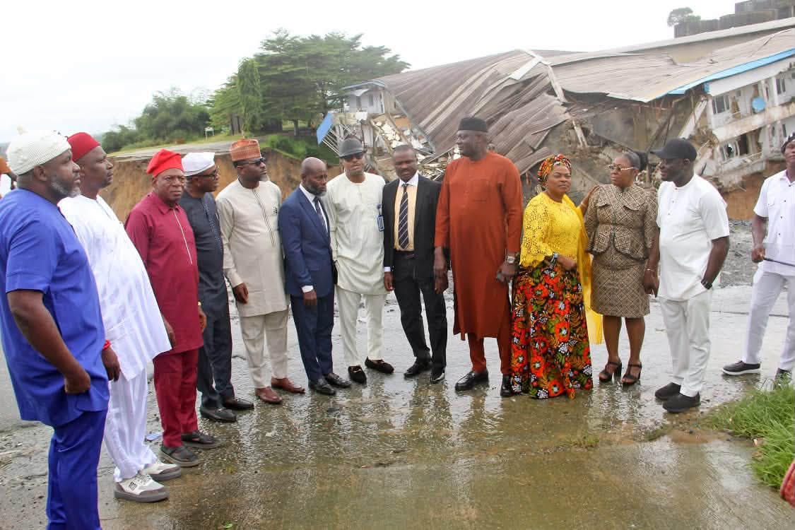 House  members inspecting the erosion site at Anansa after the plenary