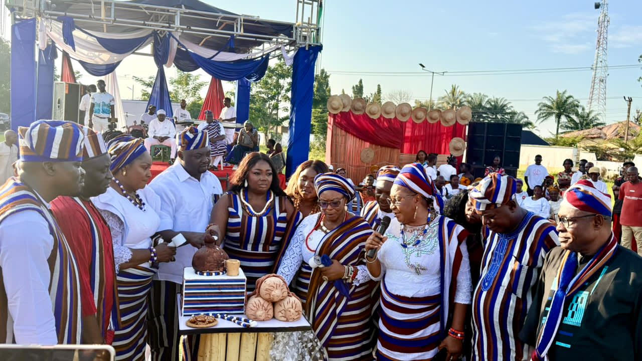Obudu Council Chair and other dignitaries during the Obudu New Yam Festival – Bewhutang