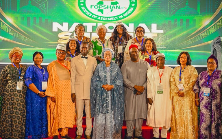 Standing, front row, 3rd from left: National Chairman of the Forum of Former Presiding Officers of State Houses of Assembly, APC, Sen. Wasiu Sani Eshinlokun; Ebonyi State Governor and Chairman, Board of Trustees, Rt. Hon. Francis Ogbonna Nwifuru; First Lady of Nigeria and Grand Patron of the Forum, Sen. Oluremi Tinubu; former Senate President, Sen. Anyim Pius Anyim; former Plateau State Governor, Sen. Simon Lalong, and female members of the Forum at its national summit in Abuja, Thursday, where the forum endorsed President Bola Tinubu for a second term