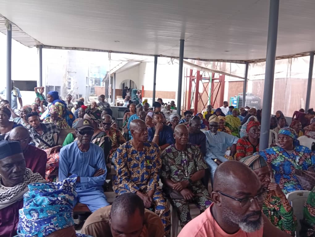 Rotary Club cataract surgery