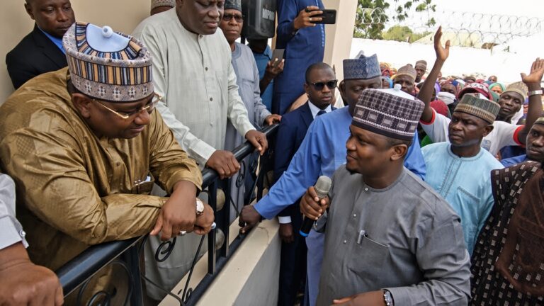 Kebbi: Idris receives ADC defectors in Zuru