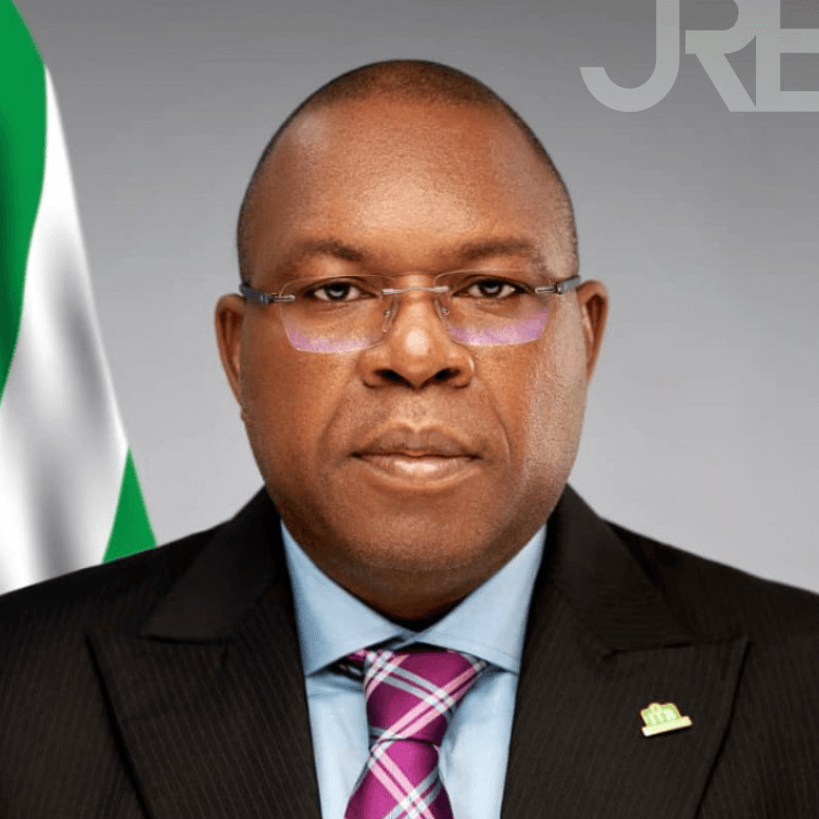 secretary-olusegun-adesokan-CYe2HIoZ