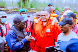 From left: Delta State Governor, Rt. Hon. Sheriff Oborevwori; General Manager (Integrity), Heritage Oil and Gas Company Nigeria Ltd., Mr. Nelson Wilbert; and Chairman, Warri South-West Local Government Council, Hon. Sylvester Oromoni, during the Governor’s visit to Odidi and other communities affected by an oil spill in Warri South-West Local Government Area on Tuesday. PHOTO: SAMUEL JIBUNOR