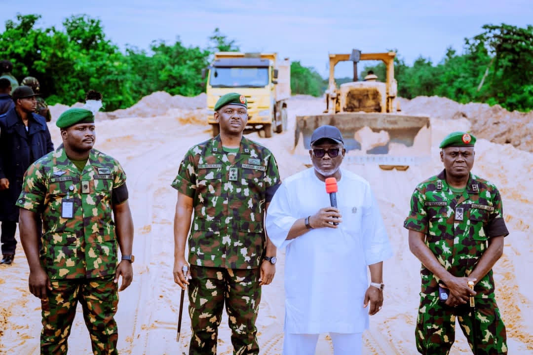 Delta State Governor, Rt. Hon. Sheriff Oborevwori flanked by Chief of Standards and Evaluation, Nigerian Army, Major General Thompson Ugiagbe, and Commander, 63 Brigade, Nigerian Army, Brigadier General Ibrahim Buhari, during an inspection of facilities and ongoing works for the establishment of the Air Defence unit in the state, on Thursday, October 8, 2026