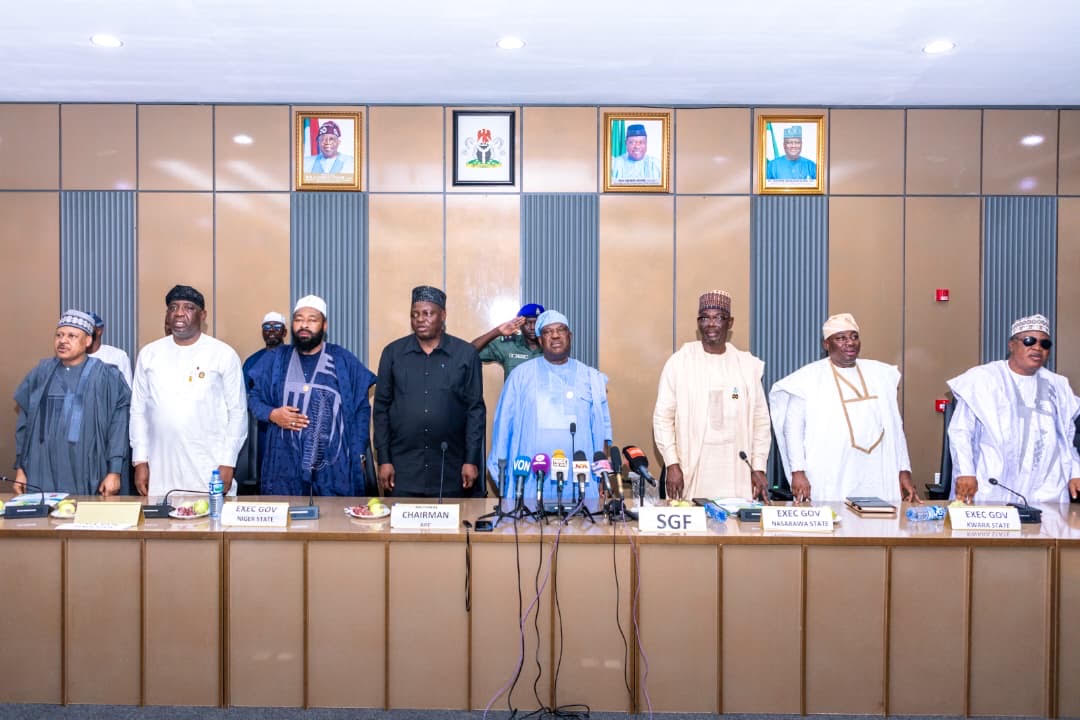 (4th right) Secretary to the Government of the Federation and Grand Patron North Central Grassroots Mobilization Network, George Akume, flanked by APC National Chairman, Nentawe Yilwatda (4th left), the Executive Governor of Niger State Mohammed Umar Bago (3rd left), Governor of Nasarawa State, Abdullahi Sule (3rd right), the Deputy Governor of Kwara State, Kayode Alabi (2nd right), the Deputy Governor of Benue State, Samuel Ode (2nd left), the Deputy Governor of Kogi State, Salifu Oyibo (1st right) Deputy Governor of Benue State and Minister of Information and National Orientation, Mohamed Idris, at the meeting of the critical Stakeholders of the North Central Grassroots Mobilization Network on Thursday, 8th October, 2026 in Abuja