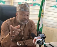 IPAC NEC passes vote of confidence in national chairman